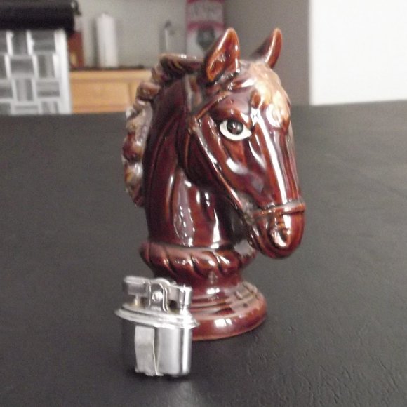 Vintage Horse Head Lighter - Picture 3 of 8
